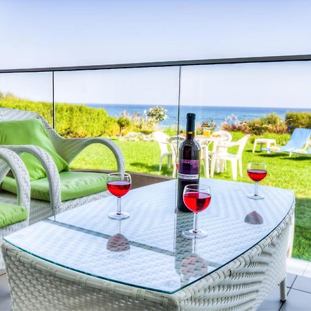 Beachfront Trident Protaras Dış mekan fotoğraf