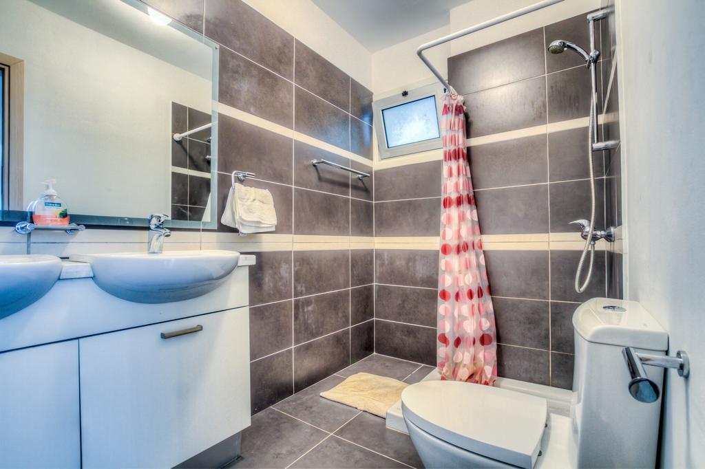 Beachfront Trident Protaras Dış mekan fotoğraf