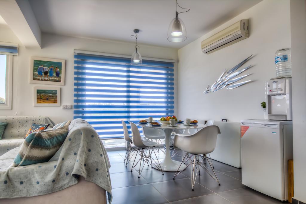 Beachfront Trident Protaras Dış mekan fotoğraf