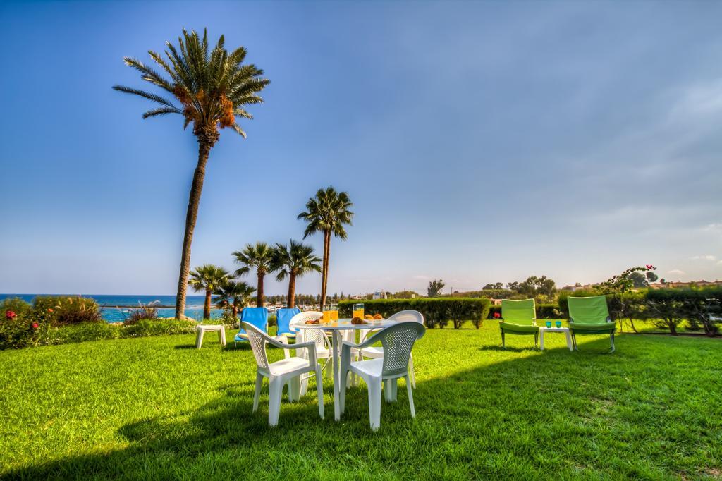 Beachfront Trident Protaras Dış mekan fotoğraf