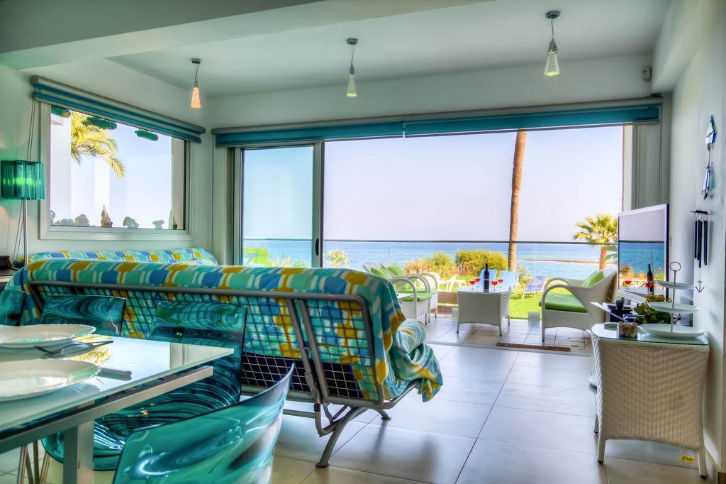 Beachfront Trident Protaras Dış mekan fotoğraf