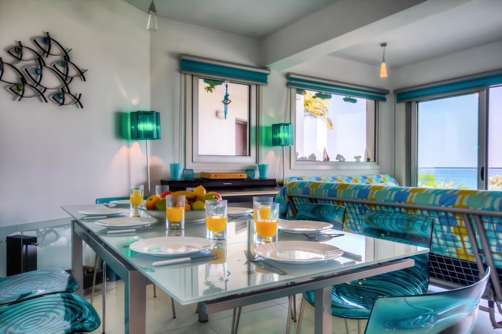 Beachfront Trident Protaras Dış mekan fotoğraf